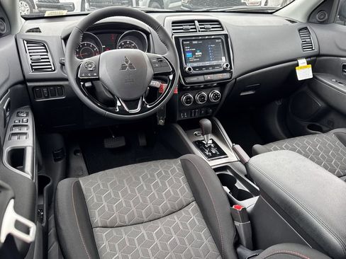 New 2026 Mitsubishi Outlander Sport LE AWD/4WD image 7