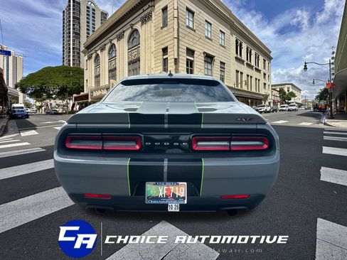 Used 2018 Dodge Challenger SXT w/ Sound Group image 7