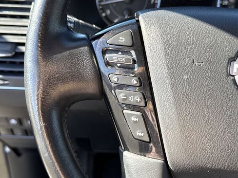 Used 2023 Nissan Armada SL image 29