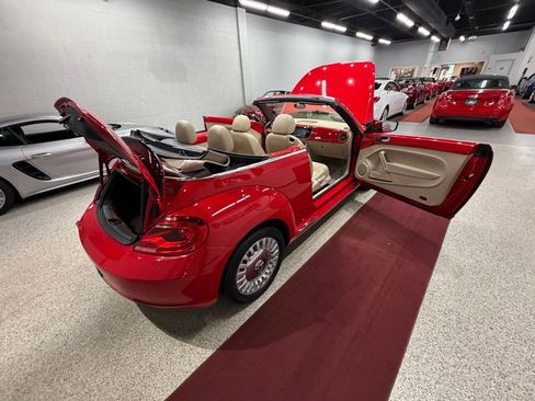 Used 2015 Volkswagen Beetle 1.8T FWD image 59
