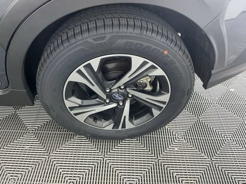 Used 2024 Subaru Crosstrek 2.0i Premium AWD/4WD image 16