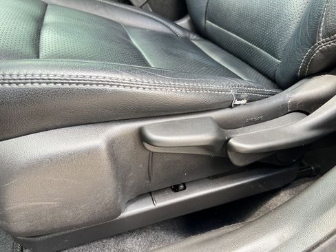 Certified 2024 Chevrolet Trax LT w/ Driver Confidence Package image 13