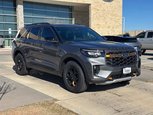 New 2026 Ford Explorer Tremor w/ Tremor Ultimate Package image 17