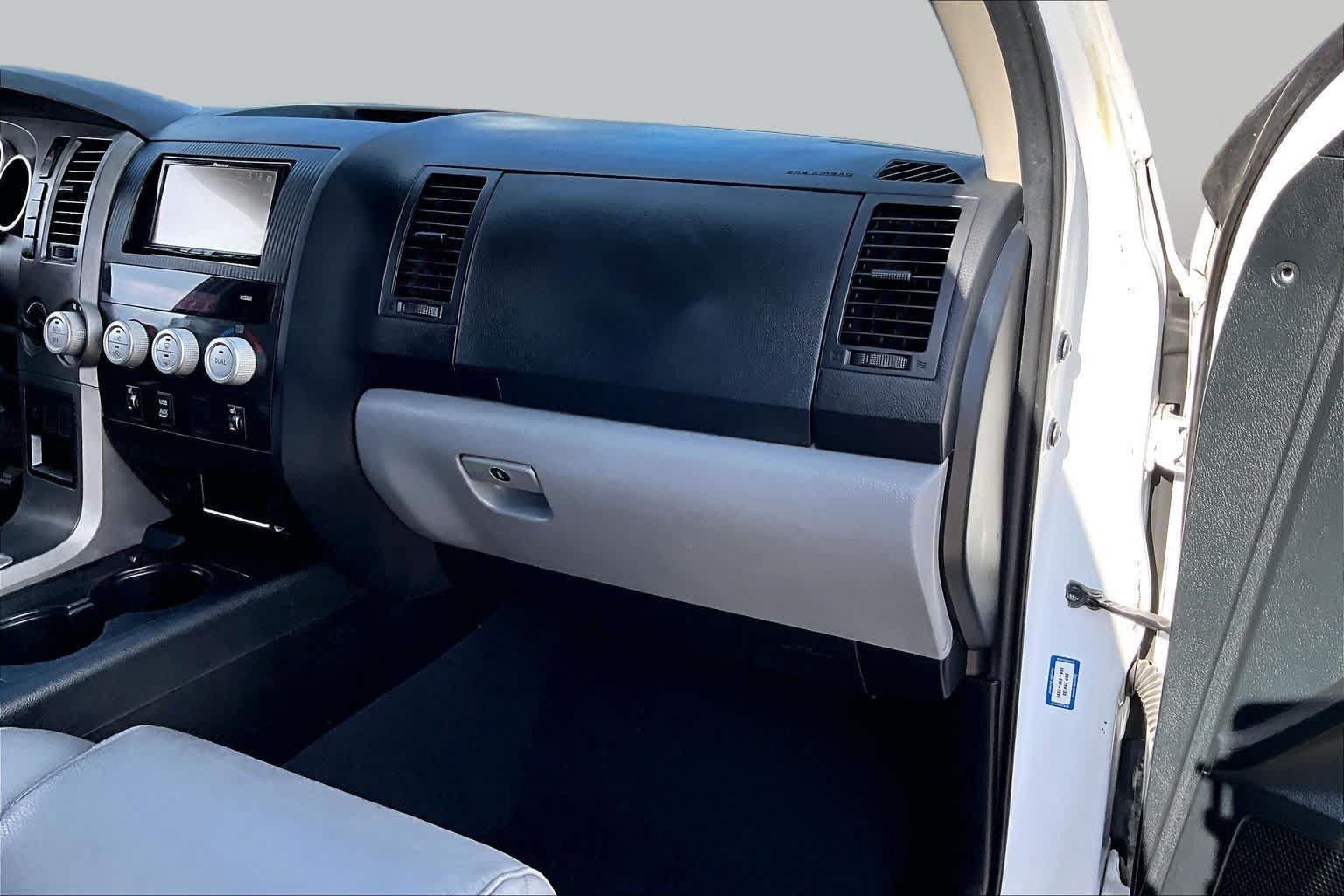 Used 2012 Toyota Tundra Limited w/ Memory Pkg AWD/4WD image 17