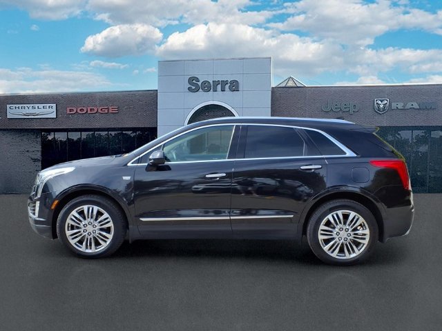 Used 2017 Cadillac XT5 Premium Luxury w/ LPO, Wheel Lock Package AWD/4WD image 4
