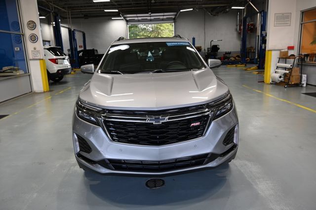 Certified 2023 Chevrolet Equinox RS AWD/4WD image 2