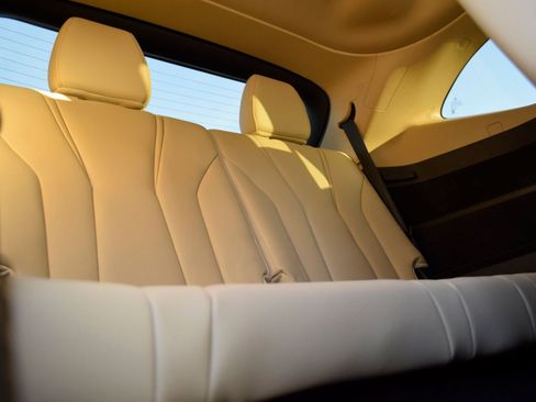 Used 2022 Acura MDX FWD image 24