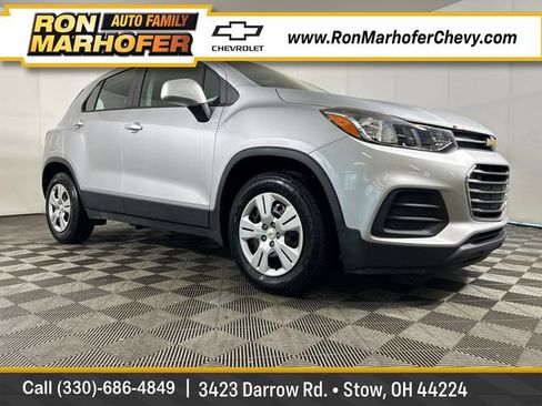Used 2017 Chevrolet Trax LS FWD image 1