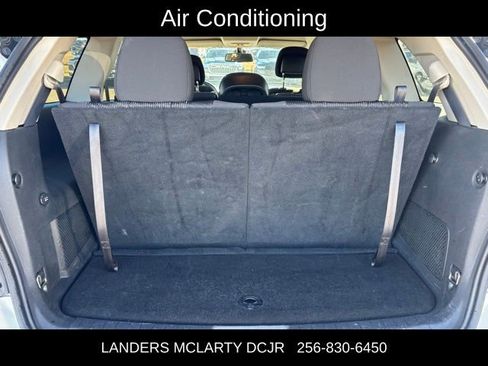 Used 2019 Dodge Journey SE image 16