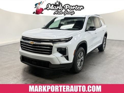 New 2026 Chevrolet Traverse LT w/ LPO, Floor Liner Package image 1