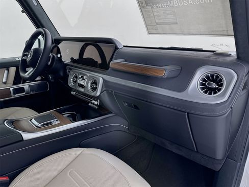 New 2025 Mercedes-Benz G 580 w/ EQ Technology image 32