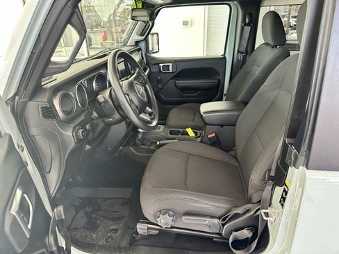 Used 2023 Jeep Wrangler Sport image 8