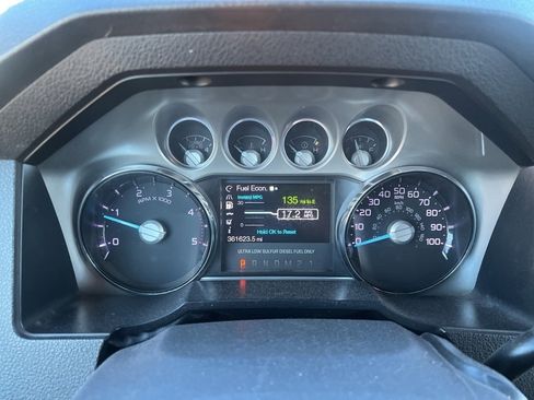 Used 2013 Ford F250 Lariat w/ Lariat Ultimate Pkg image 8