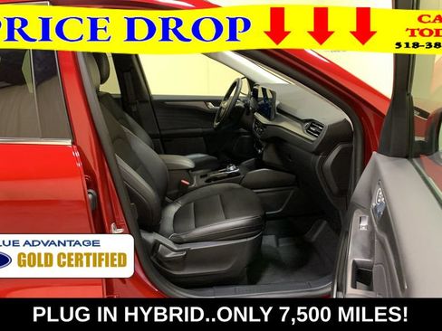Certified 2026 Ford Escape SE FWD image 11
