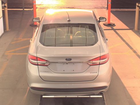 Used 2018 Ford Fusion S image 10