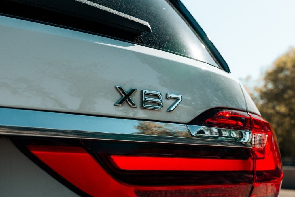 Used 2022 BMW ALPINA XB7 AWD/4WD image 17