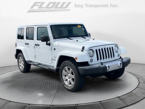 Used 2018 Jeep Wrangler Unlimited Sahara w/ Max Tow Package AWD/4WD image 1