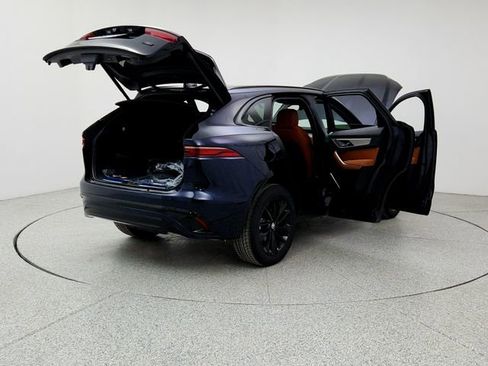 New 2026 Jaguar F-PACE R-Dynamic S image 11