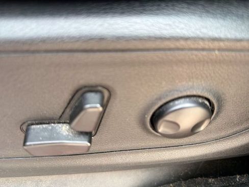 Used 2022 RAM 1500 Big Horn RWD image 15
