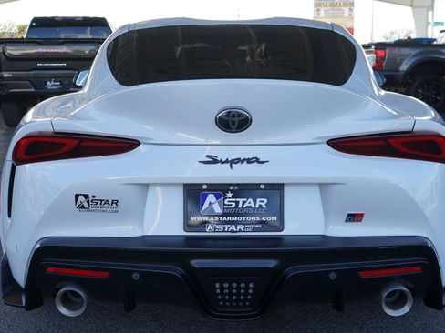 Used 2020 Toyota Supra Premium w/ Driver Assist Package RWD image 4