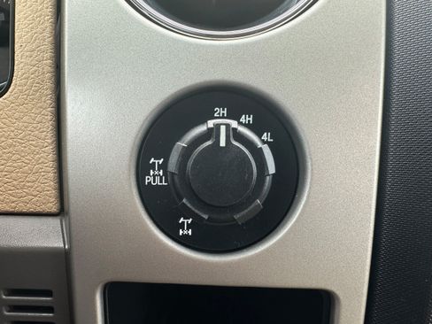Used 2012 Ford F150 XLT w/ XLT Chrome Pkg AWD/4WD image 19