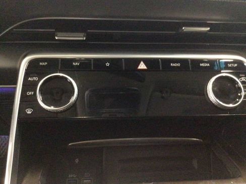 Used 2021 Genesis GV80 3.5T w/ Prestige Package 07 AWD/4WD image 21
