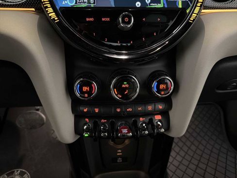 Certified 2024 MINI Cooper S image 17