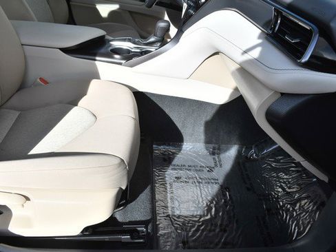 Certified 2023 Toyota Camry LE image 25