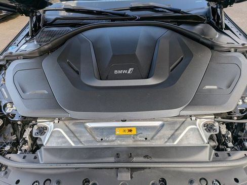 Certified 2023 BMW i4 eDrive35 RWD image 24