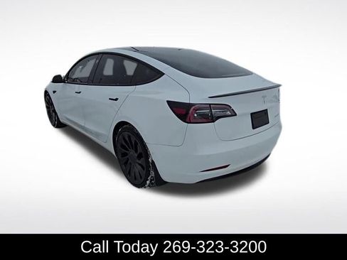 Used 2022 Tesla Model 3 Performance image 4