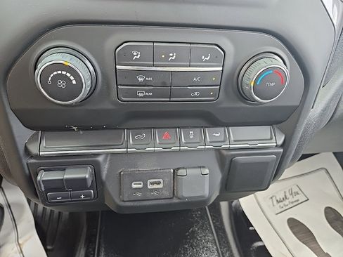 Used 2022 Chevrolet Silverado 2500 W/T w/ WT Convenience Package image 16