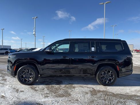 New 2026 Jeep Grand Wagoneer Limited w/ Premium Group II AWD/4WD image 6