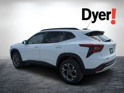 New 2026 Chevrolet Trax LT w/ Sunroof Package image 6