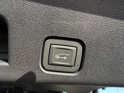 New 2026 Chevrolet Traverse Z71 w/ Enhanced Driving Package image 19