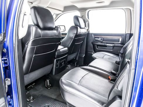 Used 2016 RAM 1500 Laramie w/ Convenience Group AWD/4WD image 29