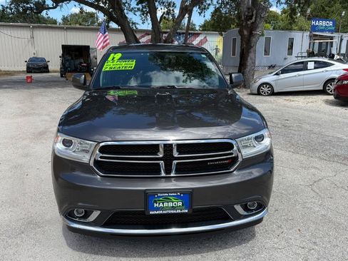 Used 2019 Dodge Durango SXT AWD/4WD image 2