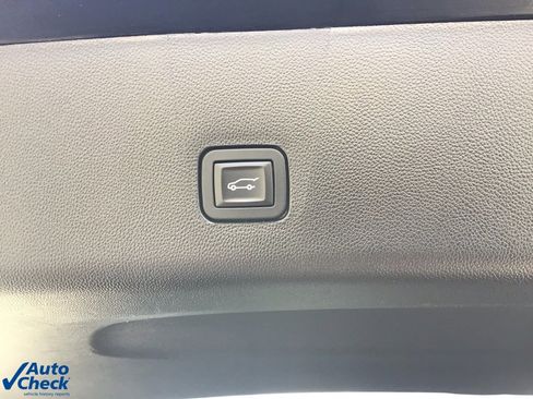 Used 2018 Chevrolet Traverse Premier w/ Redline Edition image 5