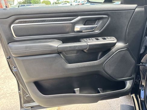 Used 2025 RAM 1500 Big Horn AWD/4WD image 18