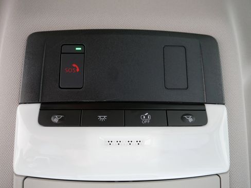 Certified 2023 Nissan Rogue SV AWD/4WD image 34