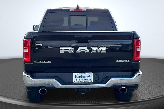 Used 2026 RAM 1500 Laramie AWD/4WD image 5