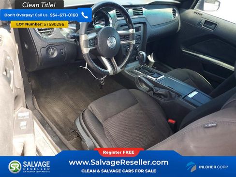 Used 2013 Ford Mustang Convertible RWD image 11