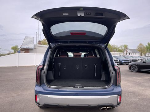 Used 2023 Kia Telluride SX AWD/4WD image 11