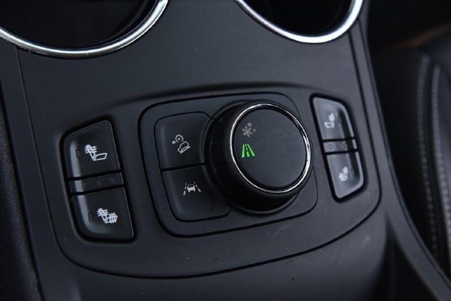 Used 2022 GMC Terrain SLT FWD image 18