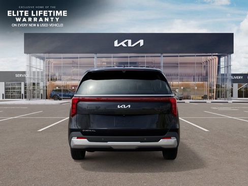 New 2026 Kia Carnival EX FWD image 6