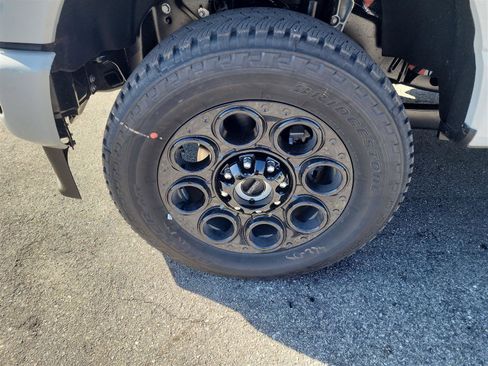 New 2025 Ford F250 Lariat w/ Lariat Ultimate Package image 9