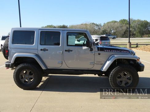 Used 2018 Jeep Wrangler Unlimited Rubicon image 7