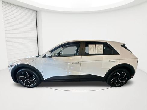 Used 2024 Hyundai Ioniq 5 SEL AWD/4WD image 9