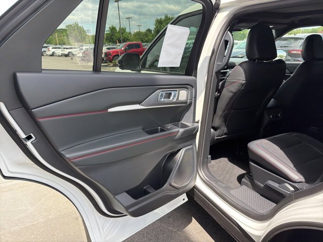 New 2026 Ford Explorer ST w/ Sun And Sound Package AWD/4WD image 11