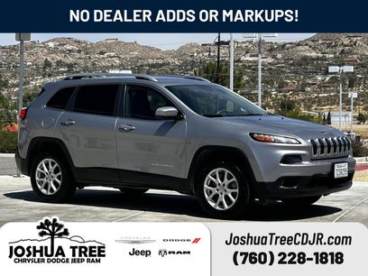Used 2017 Jeep Cherokee Latitude w/ Safety/Convenience Group