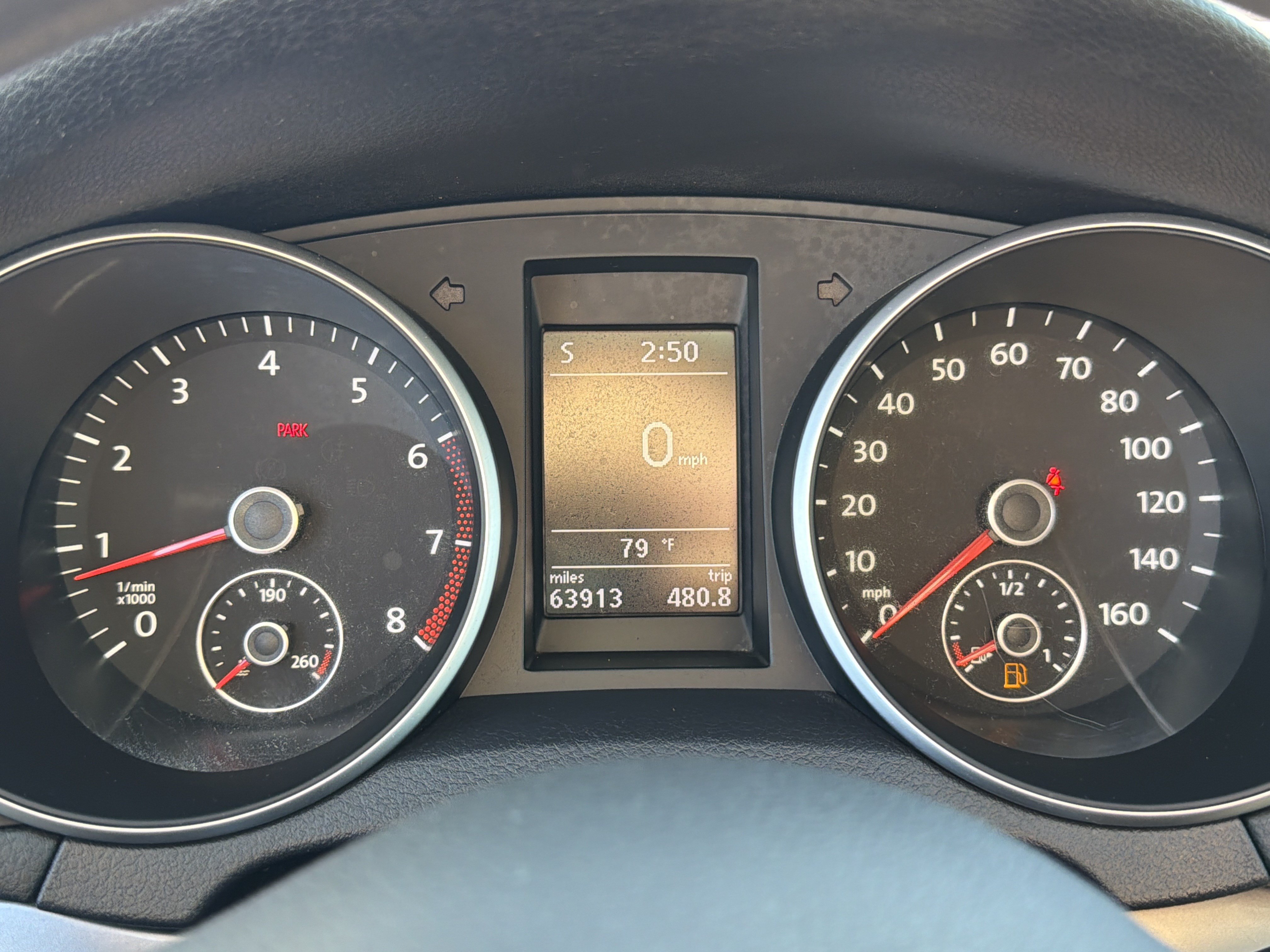 Used 2012 Volkswagen Golf 2-Door FWD image 16